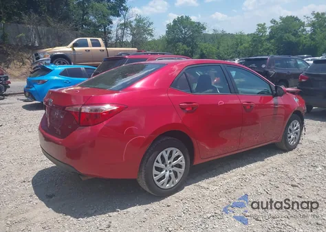 2018 Toyota Corolla Le z USA, uszkodzony, nr VIN 2T1BURHE4JC970426
